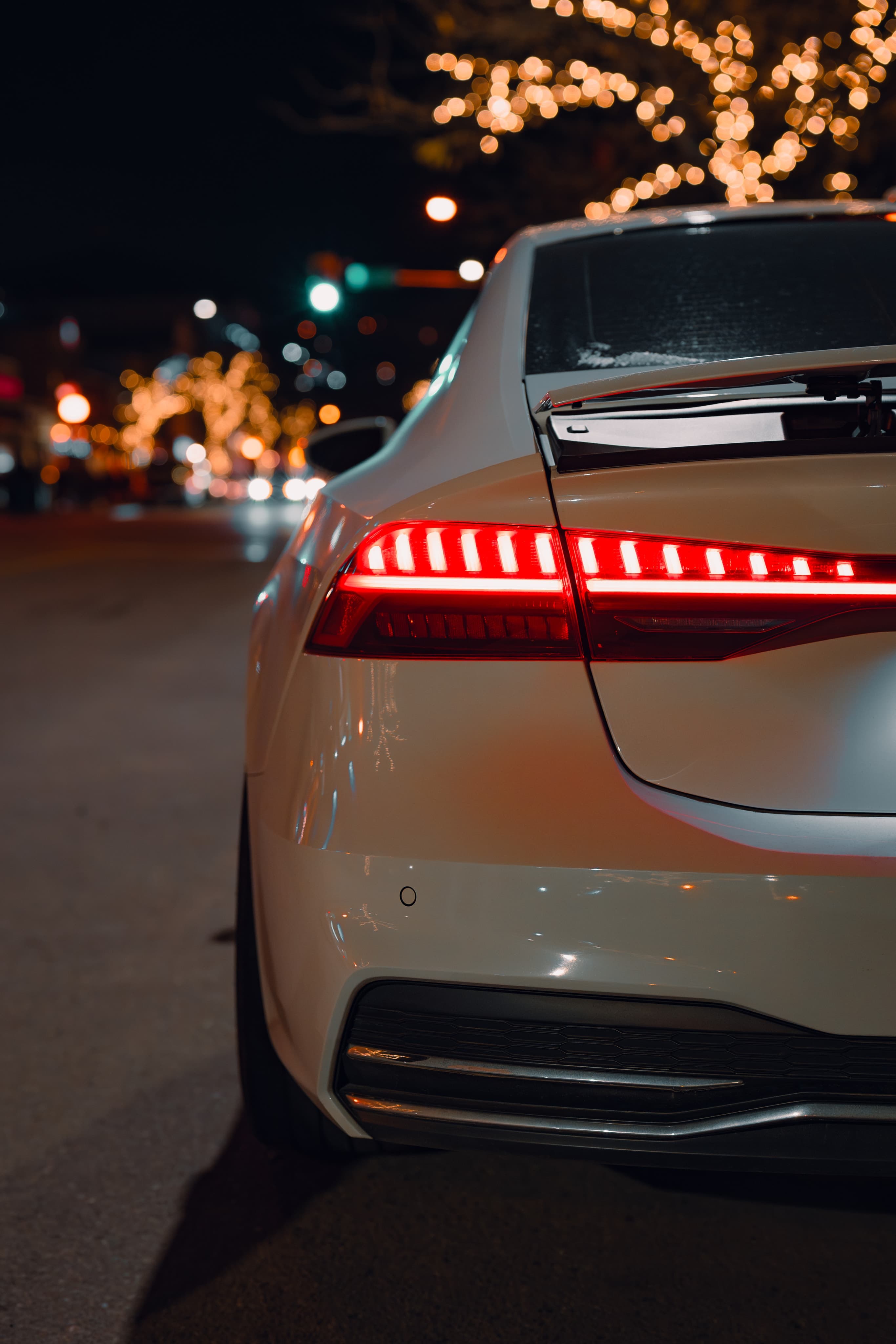 3 Rear Tail On Detail (Original)