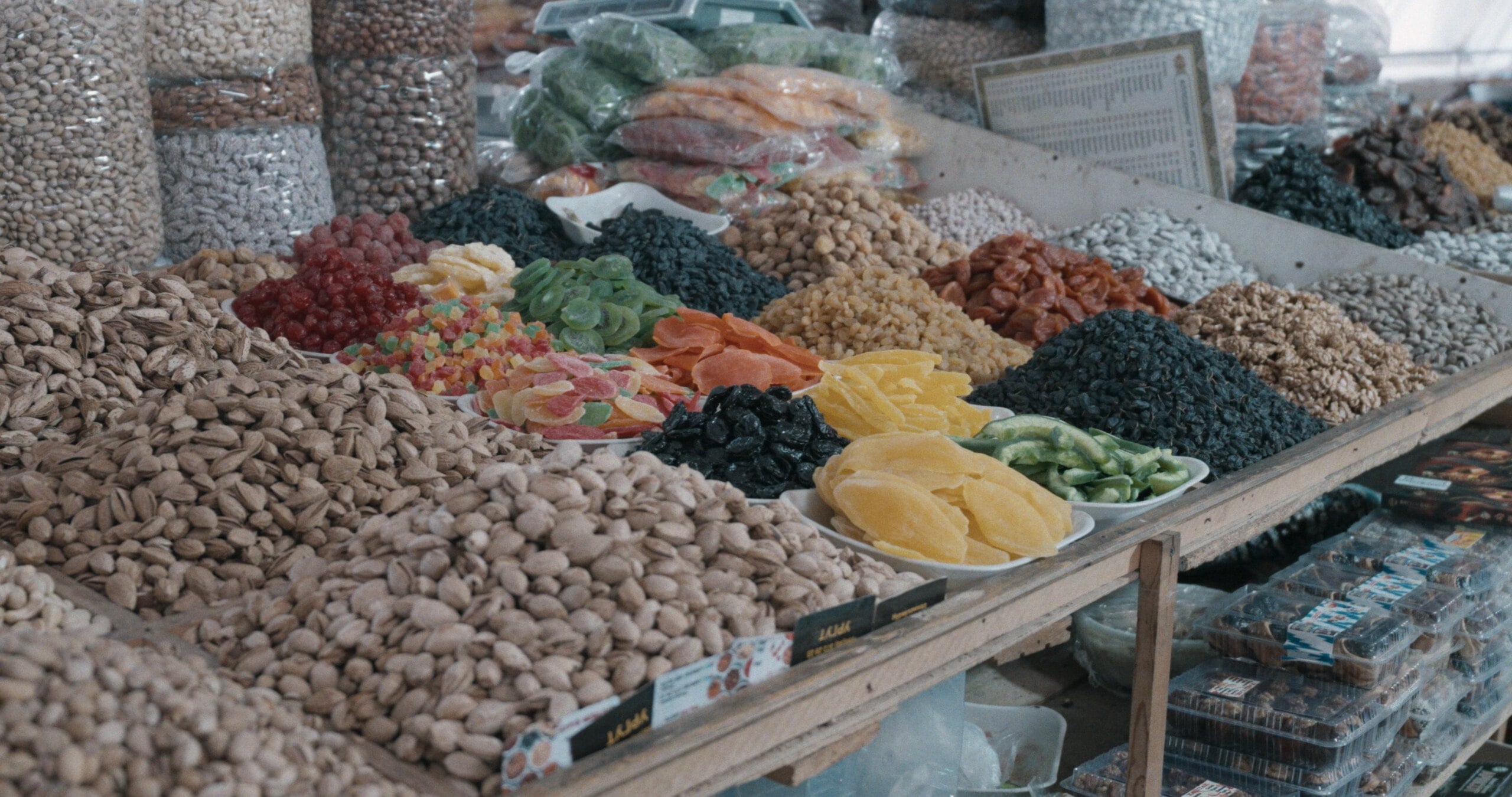The market frame across the print materials — Fuji Eterna-CP 3513DI